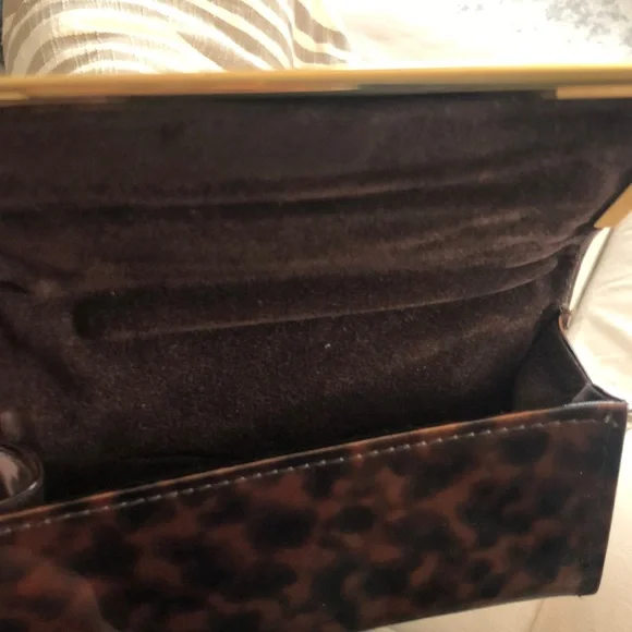 Tory Burch Reva cat eye sunglasses - Picture 5 of 8